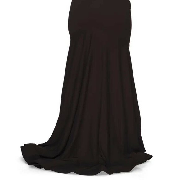 La Femme Curve Black Off the Shoulder Gown - Picture 4 of 8
